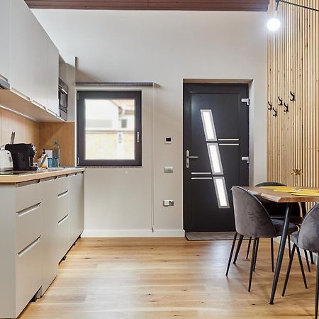 Apartament City La Casa Piano House ,Cu Parcare Alba Iulia Dış mekan fotoğraf